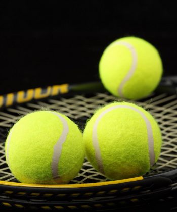 Tennis-ball-racket